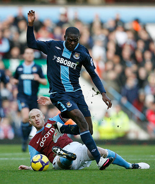 厮杀不仅展 厮杀不仅展